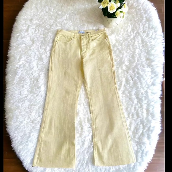 Zara Women’s Pale Yellow High Rise Frayed Hem Straight Boyfriend Crop Jeans - Picture 7 of 7